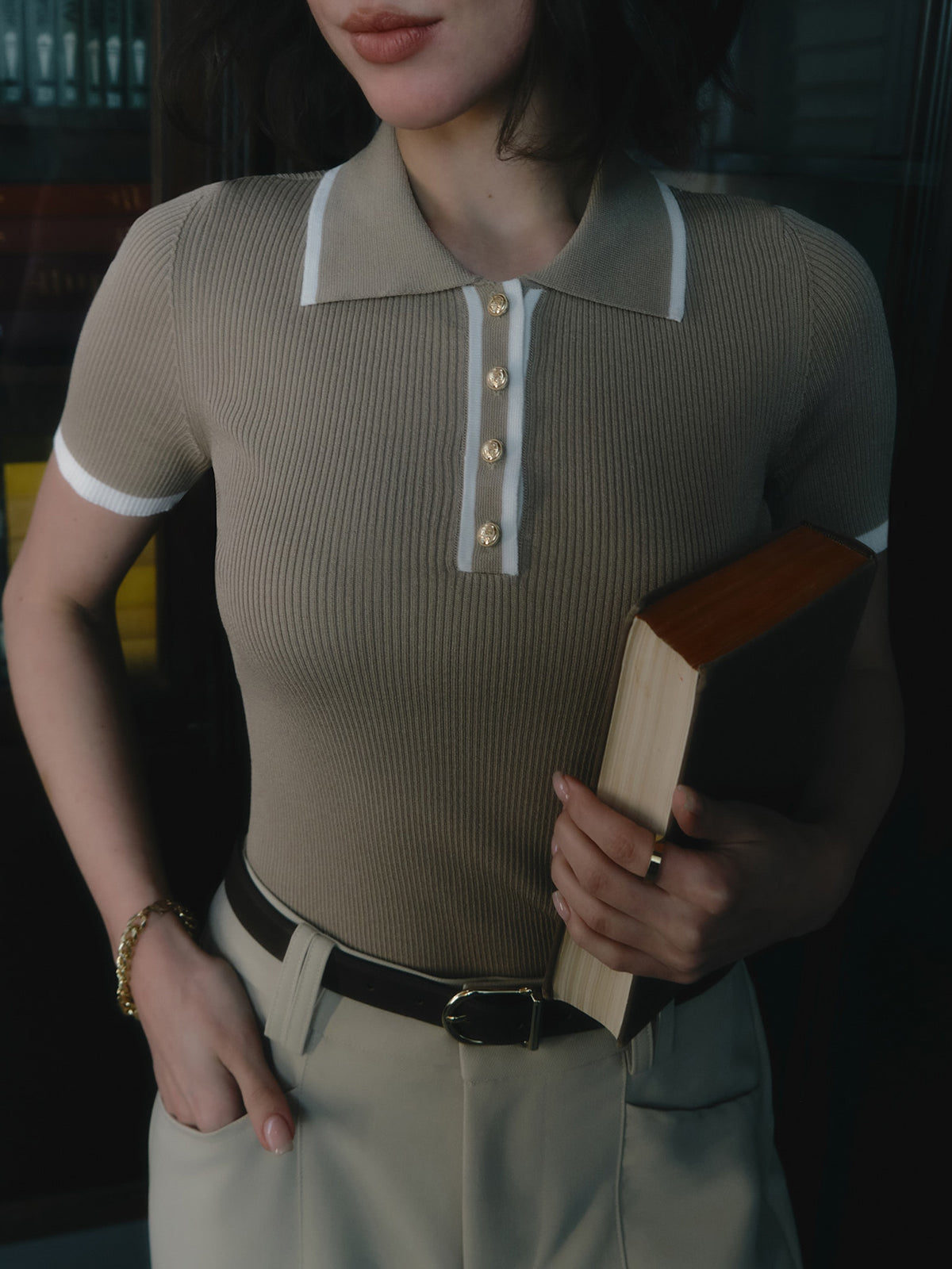 Polo femme avec doublure contrastée | Boutonné