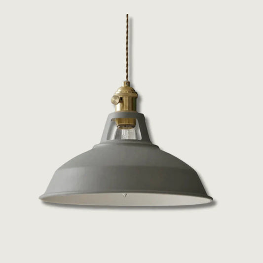 VintageBeam – Retro Industrial Pendant Light